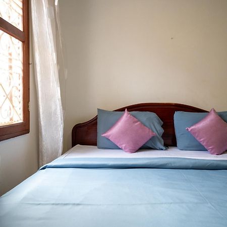 Makers Guesthouse シェムリアップ エクステリア 写真
