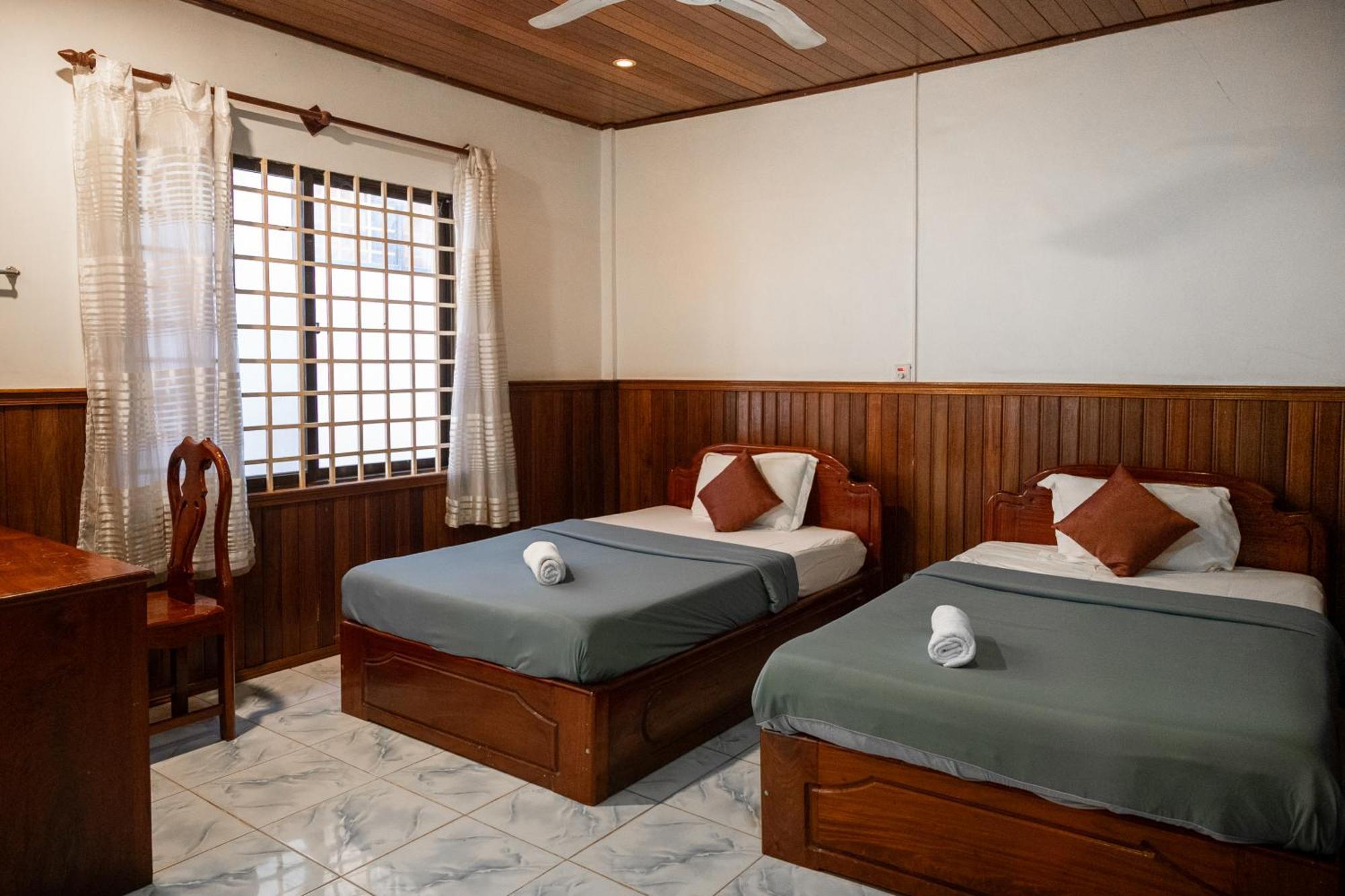 Makers Guesthouse シェムリアップ エクステリア 写真